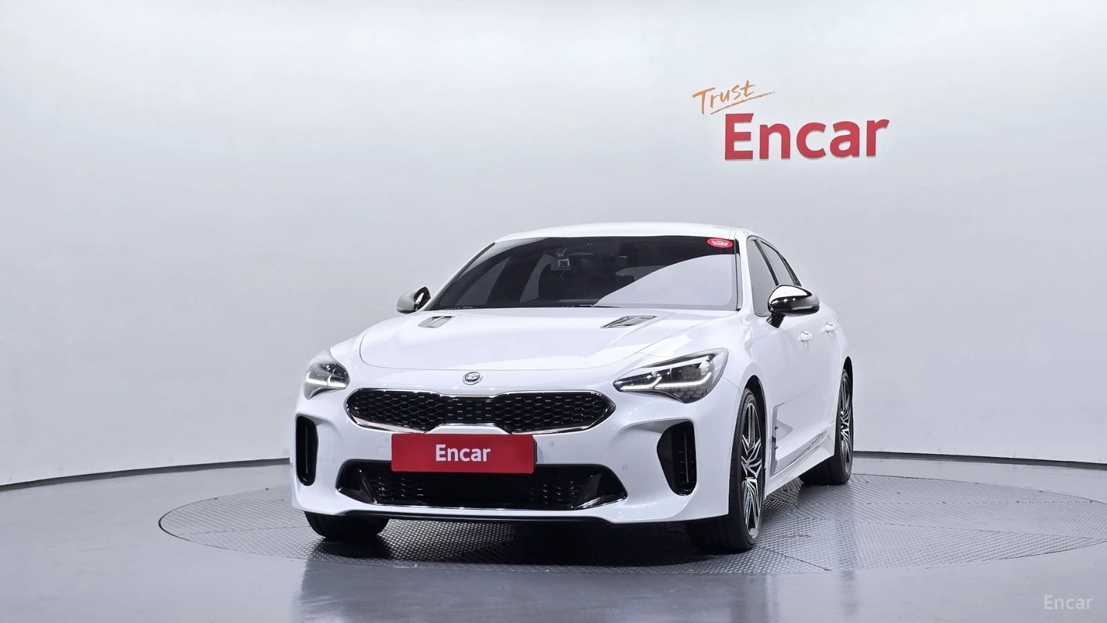 Kia Stinger 3.3 GT Masters Turbo | LEXICON| ОБДУХВАНЕ, снимка 3 - Автомобили и джипове - 56215064