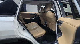 Toyota Rav4 5TH GEN/2.5 HYBRID AWD/LTD , снимка 15