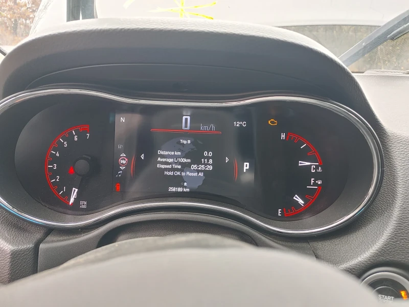 Dodge Durango GT, снимка 12 - Автомобили и джипове - 52270381