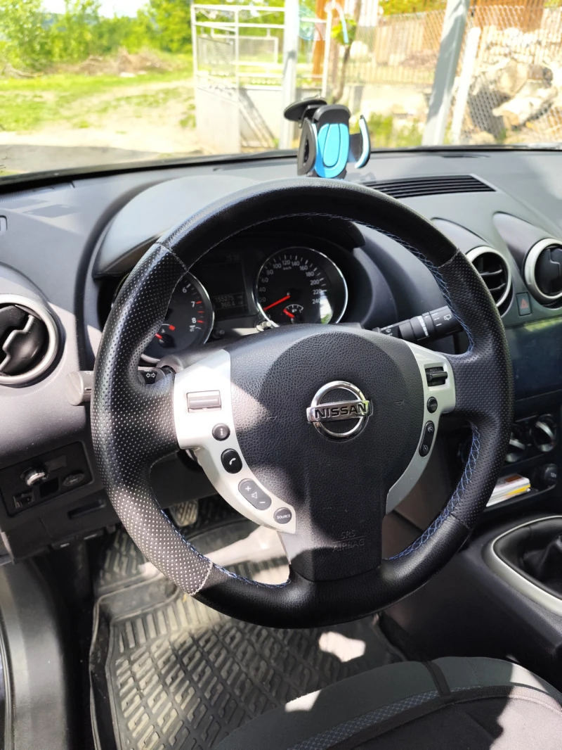 Nissan Qashqai, снимка 4 - Автомобили и джипове - 47407839