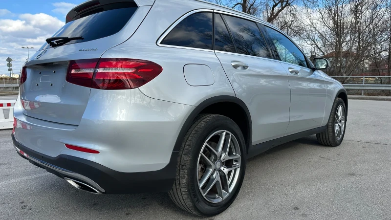 Mercedes-Benz GLC 300 AMG, снимка 12 - Автомобили и джипове - 49348714