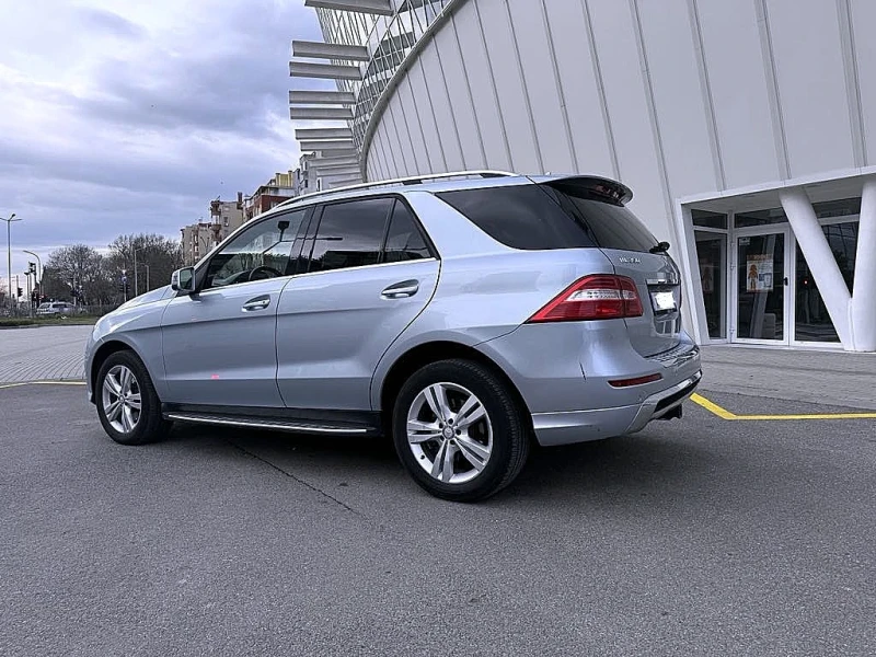 Mercedes-Benz ML 350 AMG LINE , снимка 3 - Автомобили и джипове - 49548623