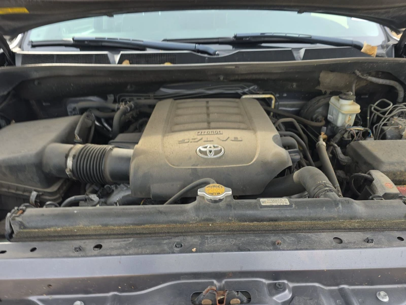 Toyota Sequoia LIMITED* 5.7* V8* ПОДГРЕВ* КАМЕРА* КЕЙЛЕС, снимка 16 - Автомобили и джипове - 52936261