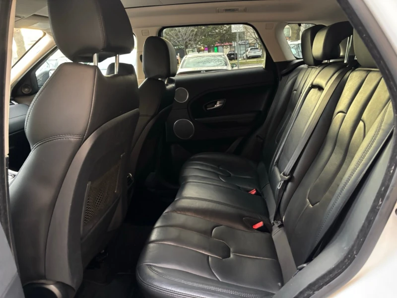 Land Rover Range Rover Evoque Pure Plus * CARFAX* * АвтоКредит* (ЦЕНА ДО БГ), снимка 7 - Автомобили и джипове - 52569906