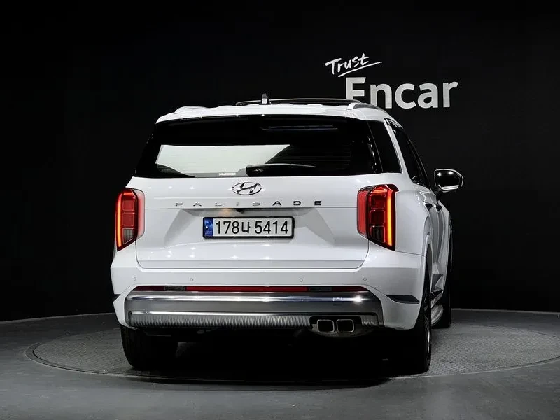 Hyundai Palisade Palisade Diesel 2.2 2Wd Calligraphy, снимка 4 - Автомобили и джипове - 55702339