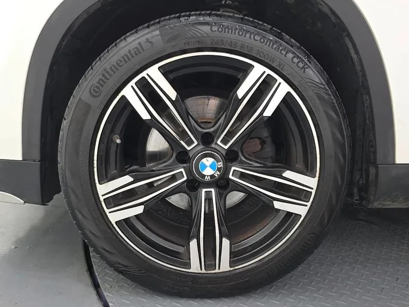 BMW X1 xDrive 20D, снимка 5 - Автомобили и джипове - 55898339