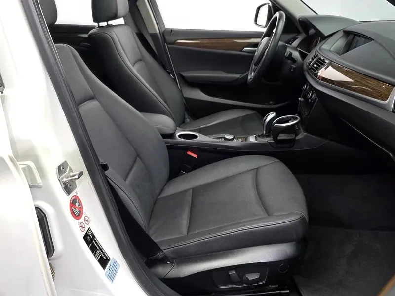 BMW X1 xDrive 20D, снимка 11 - Автомобили и джипове - 55898339