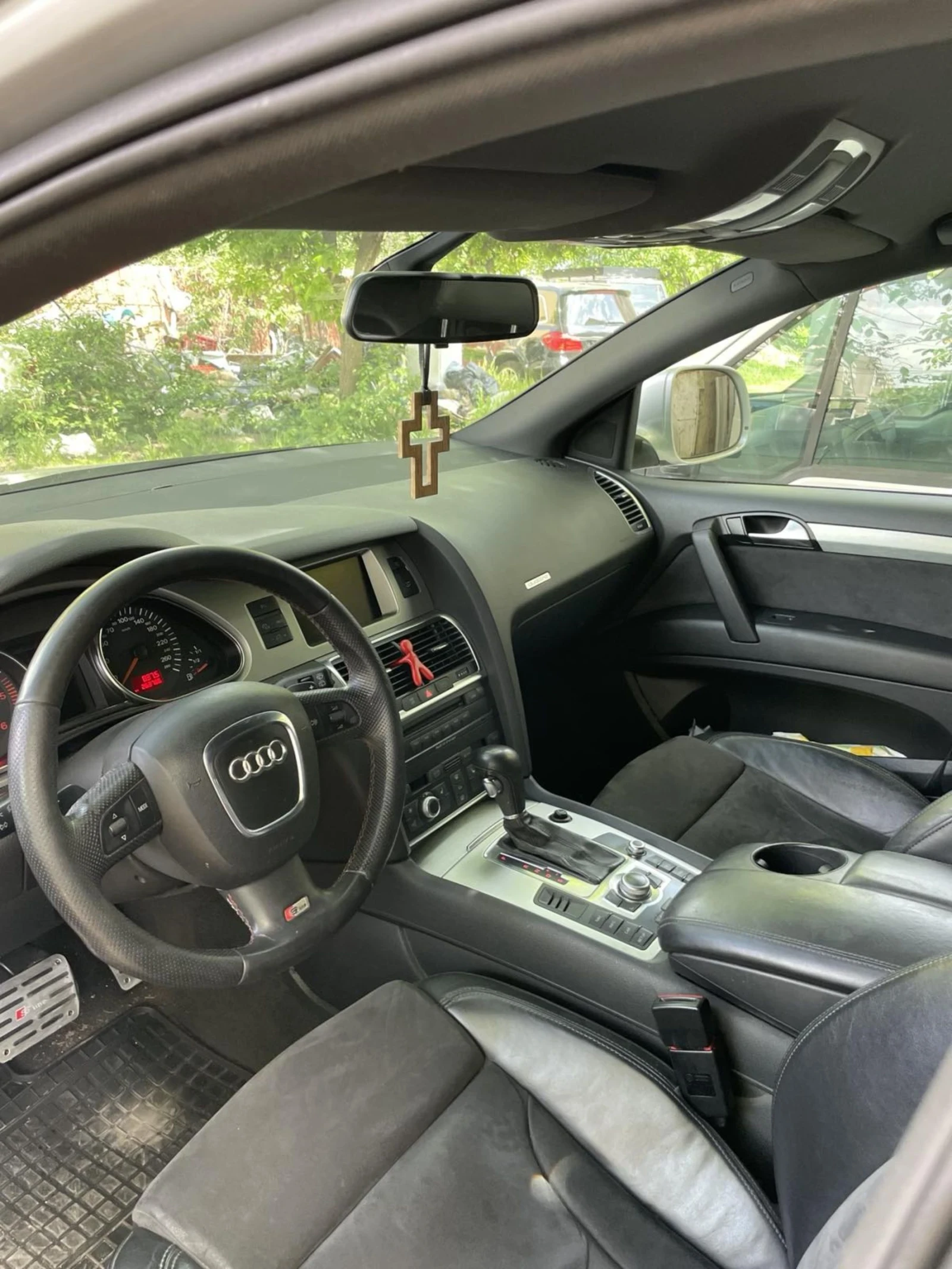 Audi Q7  - изображение 9