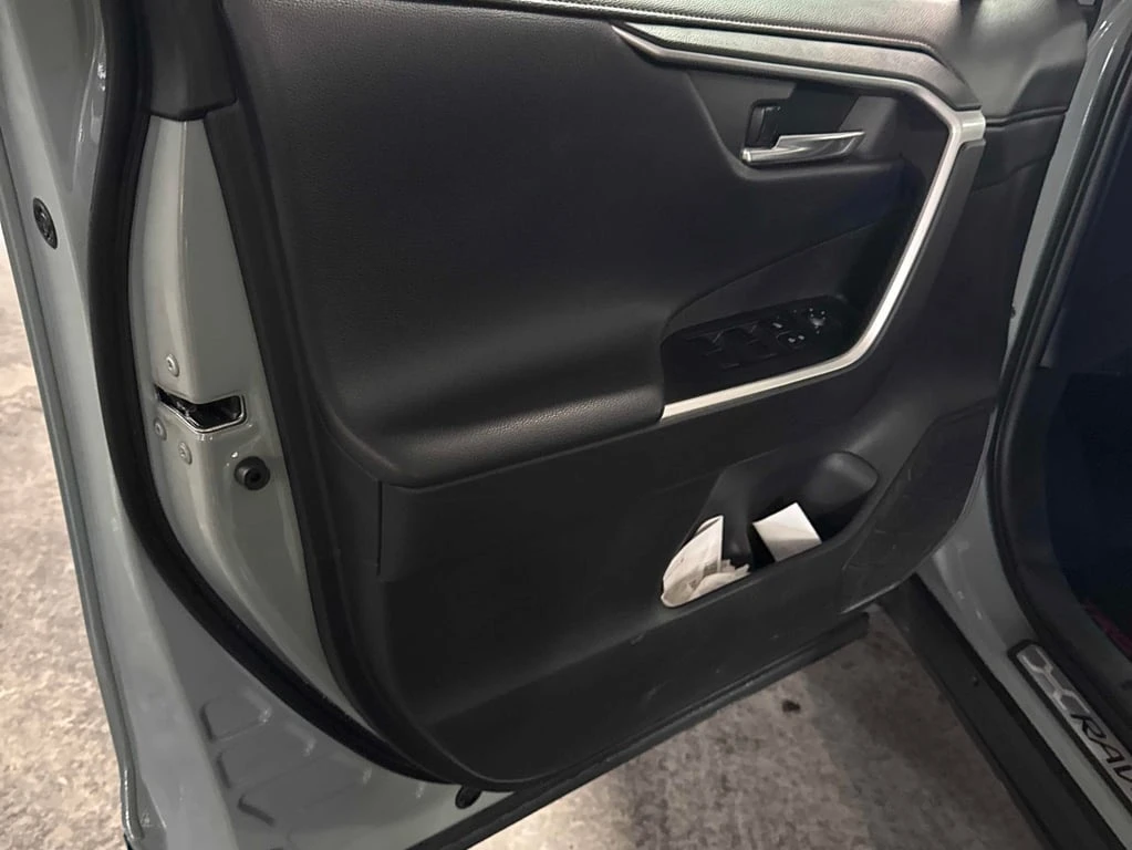 Toyota Rav4 * Trail AWD * CARFAX * �������� * ��������� | Mobile.bg � ����������� 11