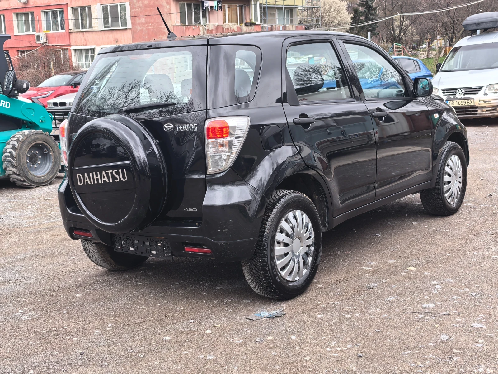 Daihatsu Terios 1.5 Facelift 4x4, снимка 5 - Автомобили и джипове - 54019005