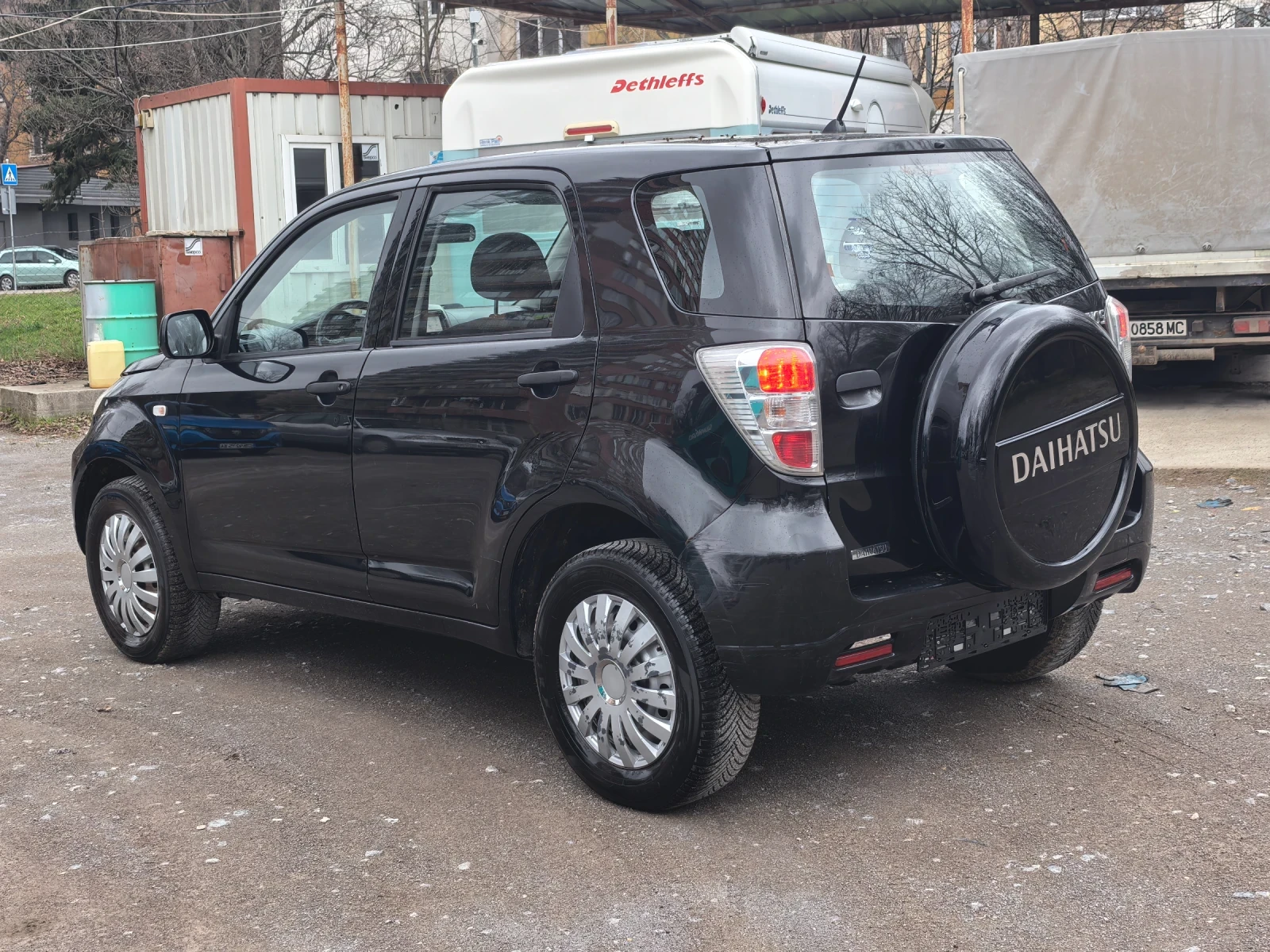 Daihatsu Terios 1.5 Facelift 4x4, снимка 3 - Автомобили и джипове - 54019005