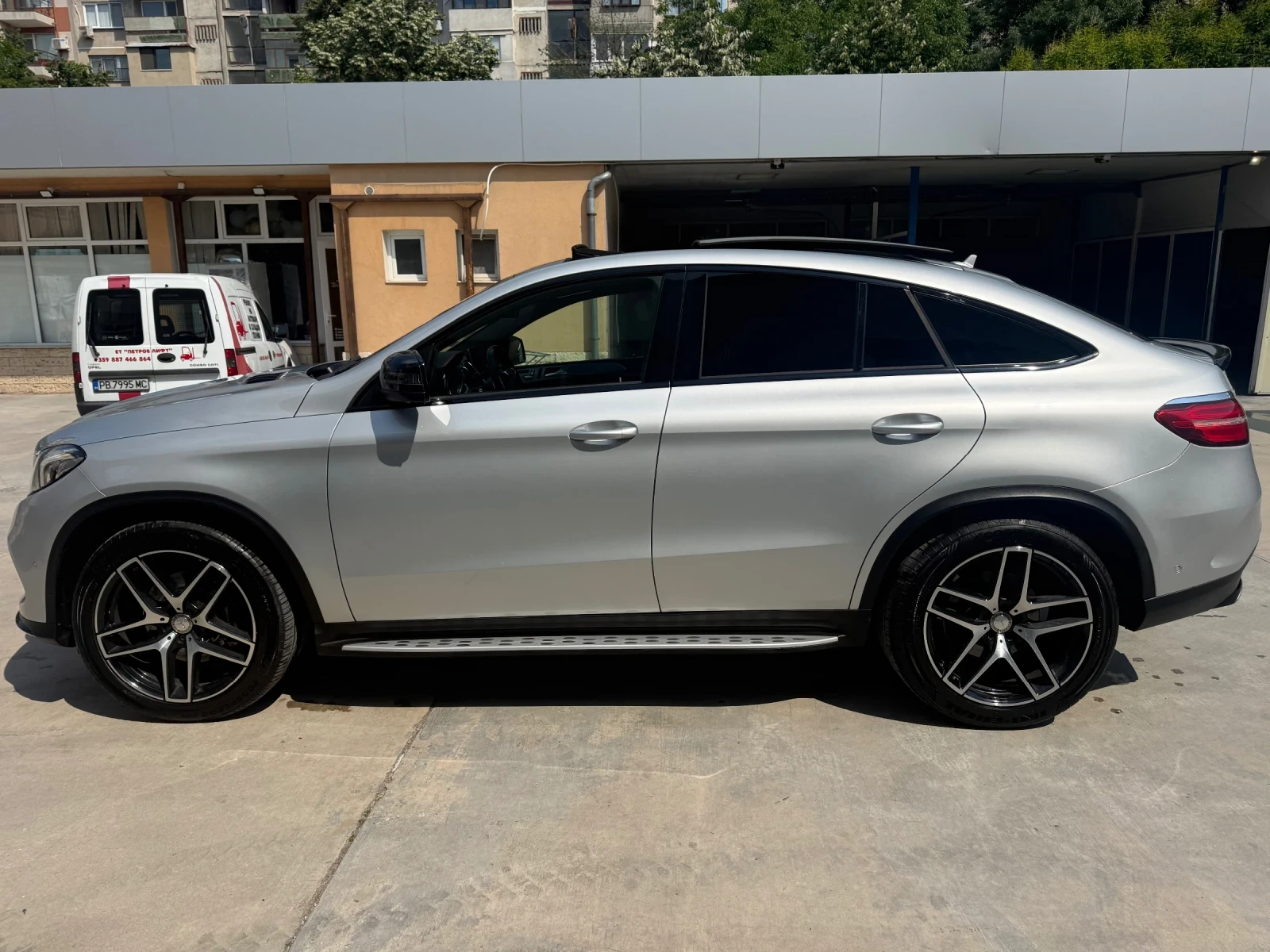 Mercedes-Benz GLE 350 AMG, снимка 8 - Автомобили и джипове - 54598626