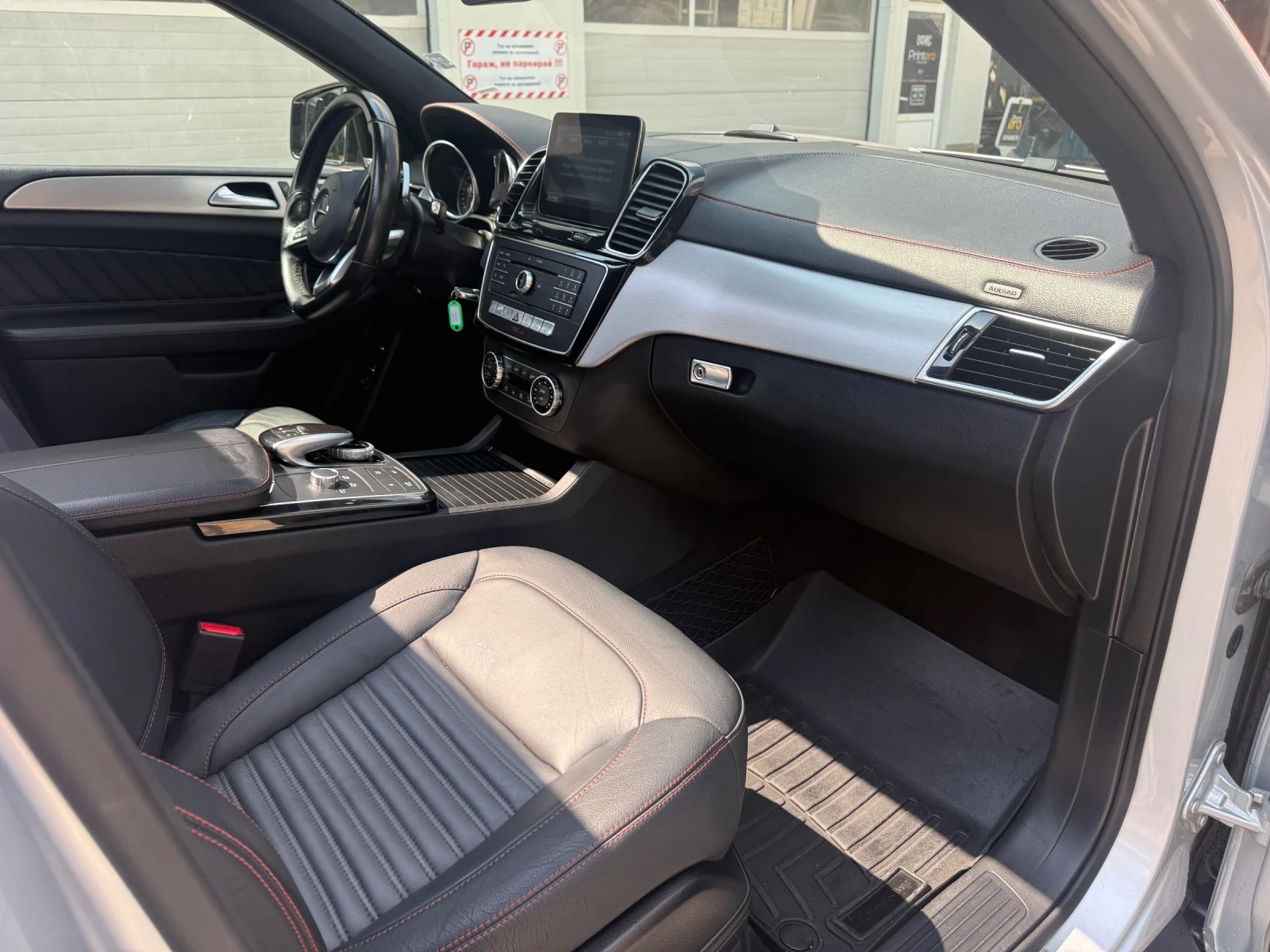 Mercedes-Benz GLE 350 AMG, снимка 13 - Автомобили и джипове - 54598626