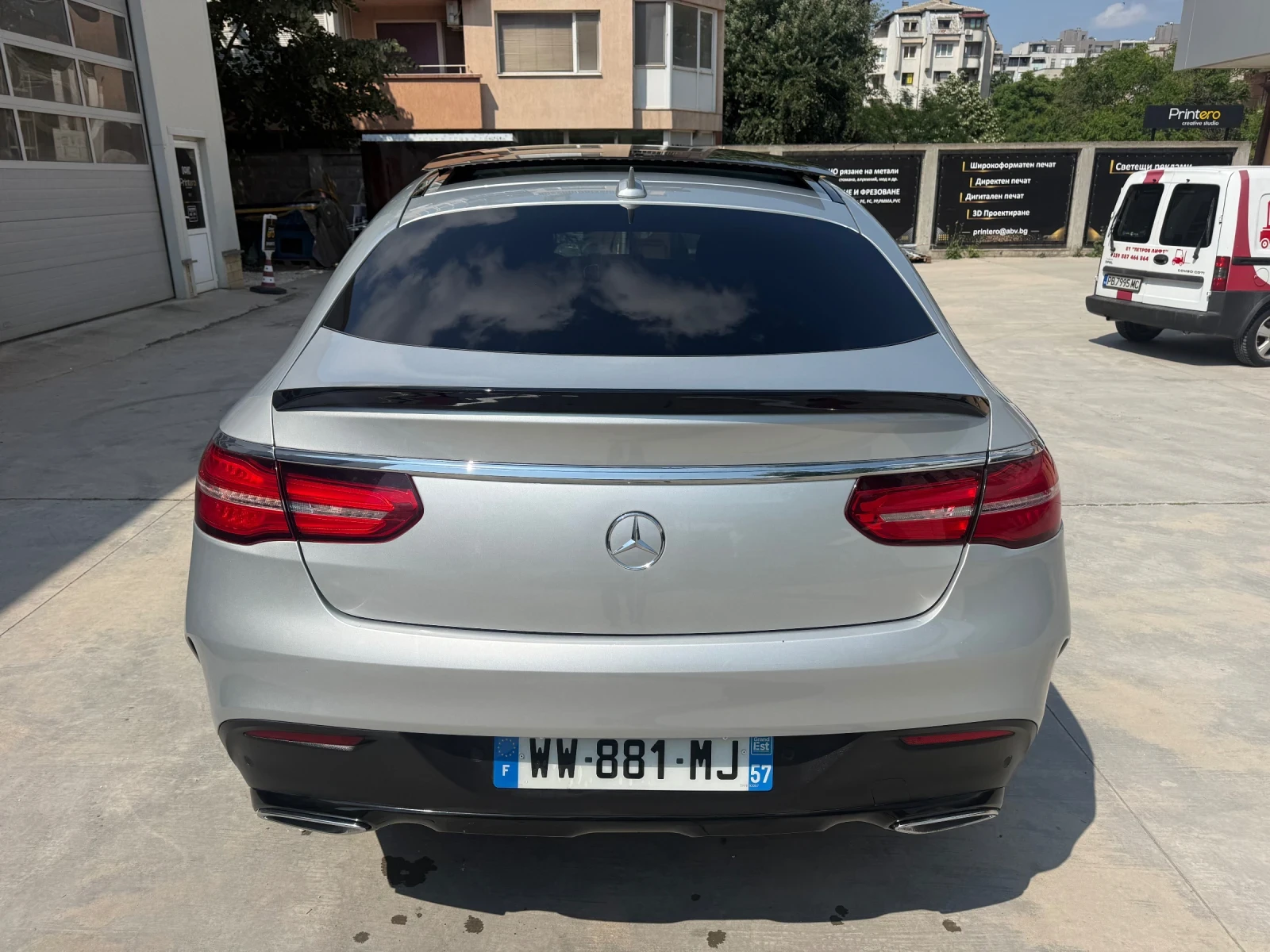 Mercedes-Benz GLE 350 AMG, снимка 6 - Автомобили и джипове - 54598626