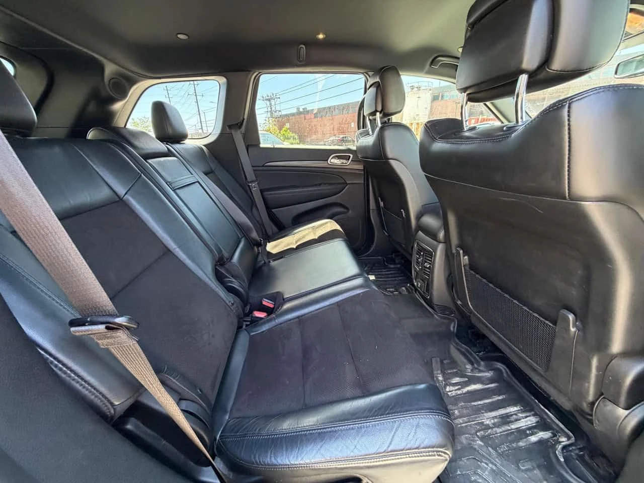 Jeep Grand cherokee * Altitude * CARFAX * БЕЗ ПЪРВОНАЧАЛНА ВНОСКА, снимка 13 - Автомобили и джипове - 54735744