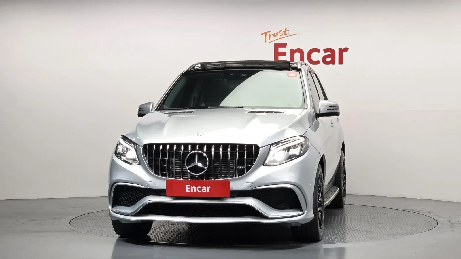 Mercedes-Benz GLE 350 АМГ ПАКЕТ/ПАНО/ПОДГРЕВ/МОНИТОРИ/ДИЗЕЛ, снимка 2 - Автомобили и джипове - 54765974