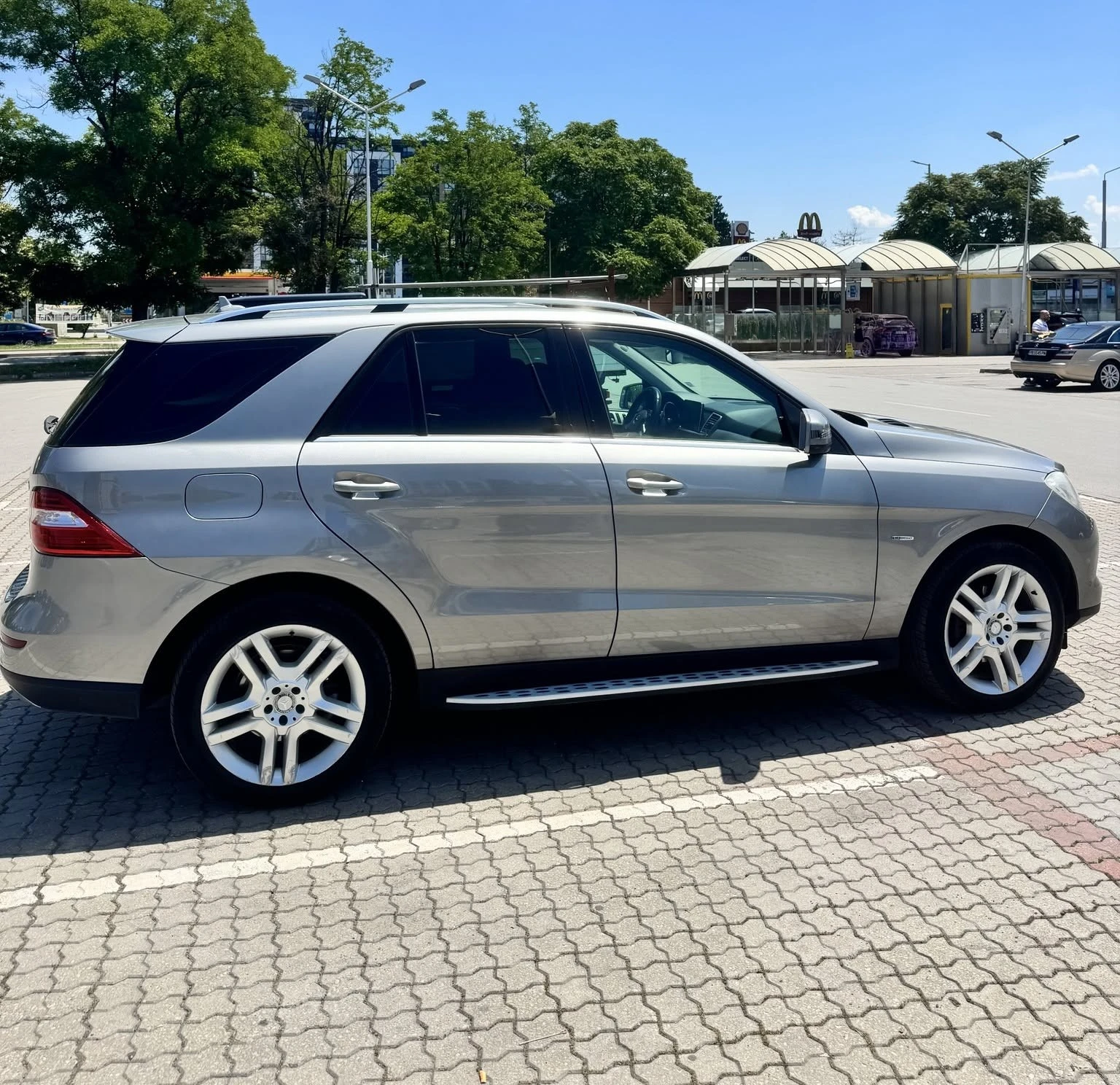 Mercedes-Benz ML 250, снимка 7 - Автомобили и джипове - 54823500
