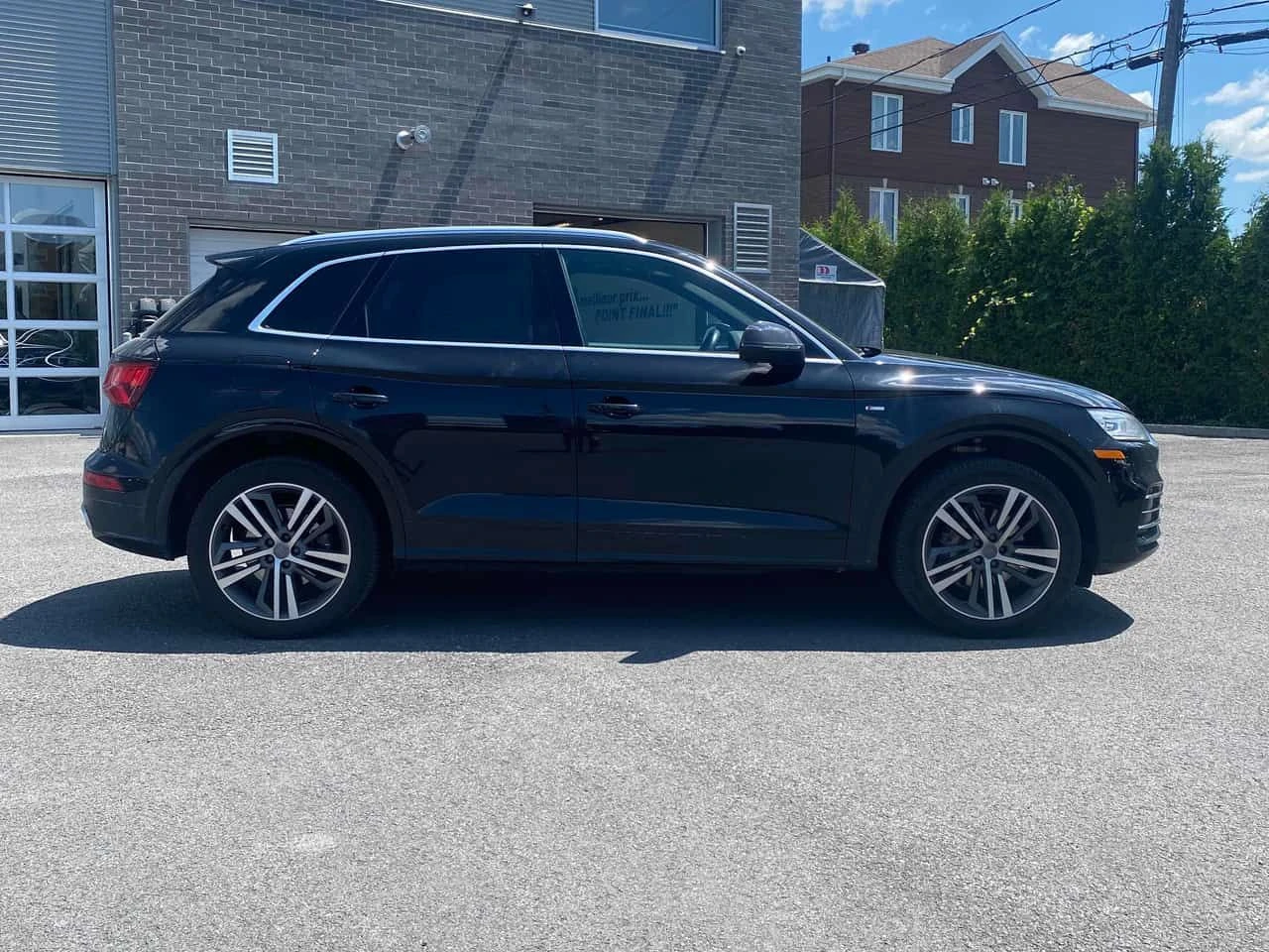 Audi Q5 Progressiv | CARFAX | АВТОКРЕДИТ БЕЗ ПЪРВОНАЧАЛНА , снимка 4 - Автомобили и джипове - 55251702