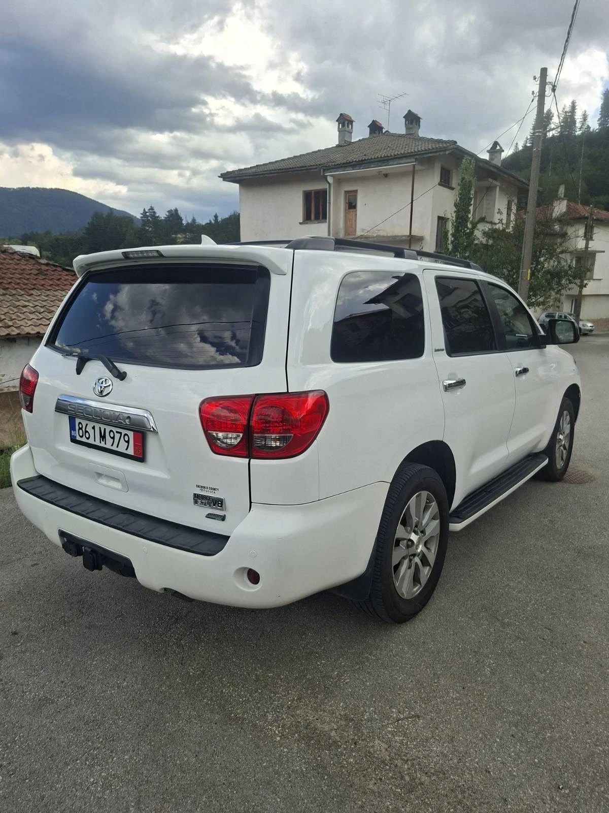 Toyota Sequoia Limited 4WD LPG, снимка 4 - Автомобили и джипове - 55406549