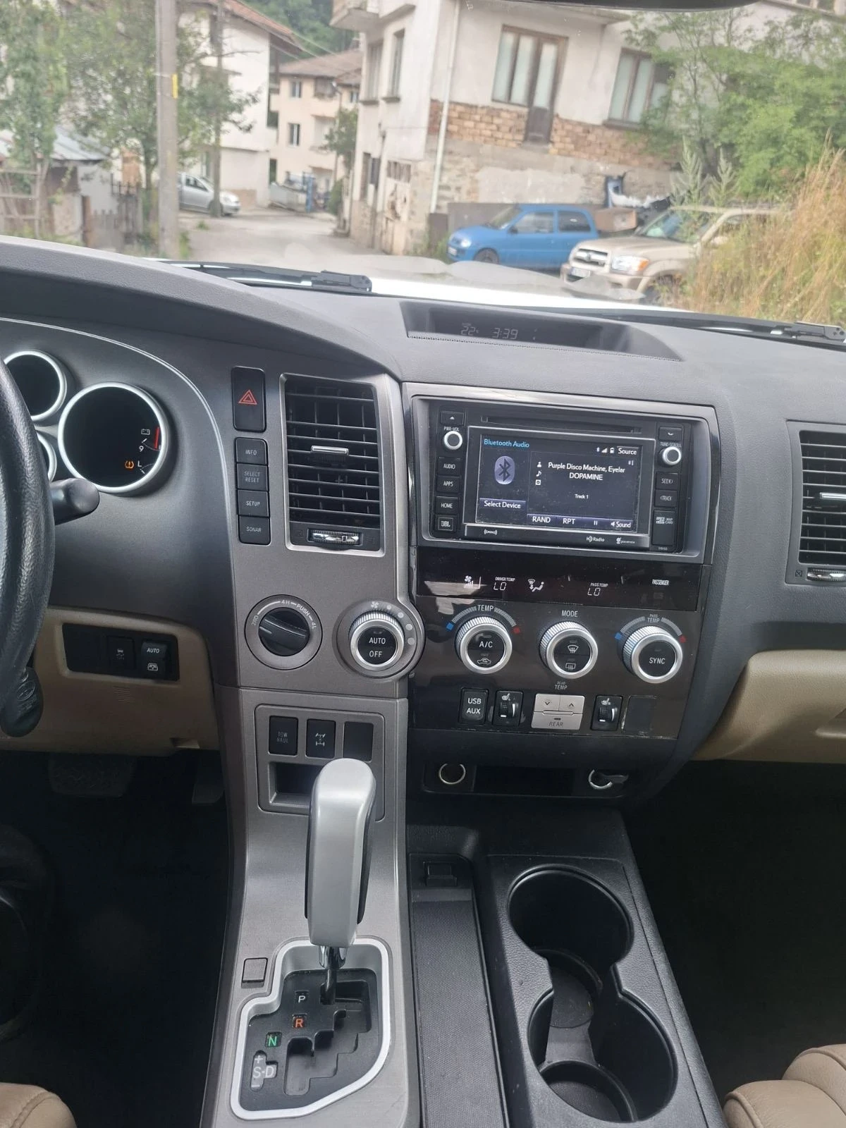 Toyota Sequoia Limited 4WD LPG, снимка 11 - Автомобили и джипове - 55406549