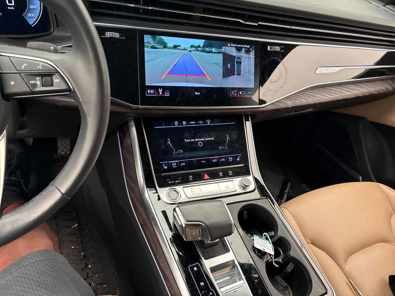 Audi Q8 Technik | DISTRONIC | 360 | HUD | ОБДУХВАНЕ | , снимка 9 - Автомобили и джипове - 55530979