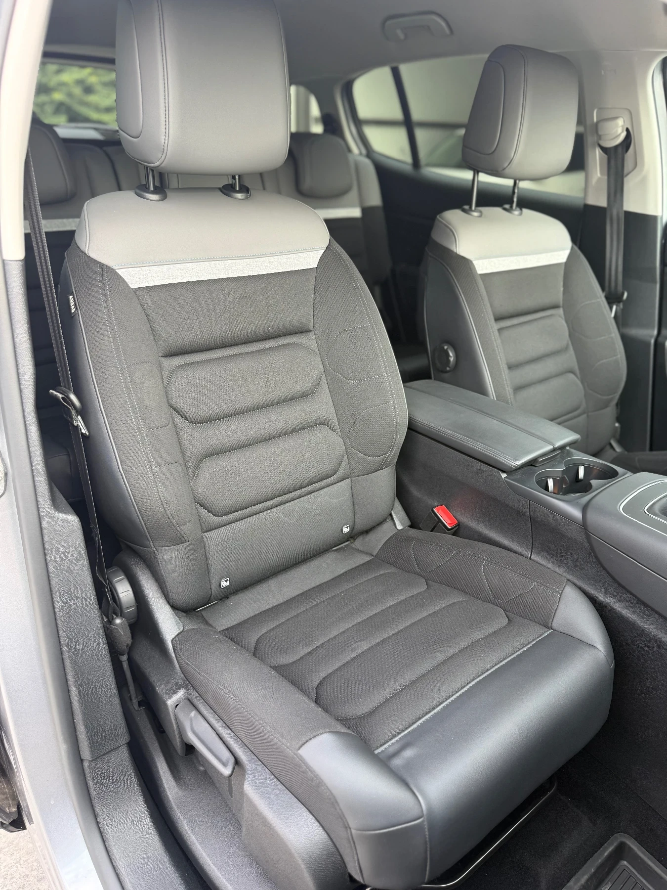Citroen C5 Aircross, снимка 12 - Автомобили и джипове - 55656588