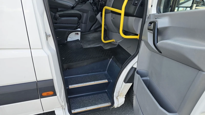 VW Crafter MAXI-клима-падащ борд , снимка 13 - Бусове и автобуси - 51600562