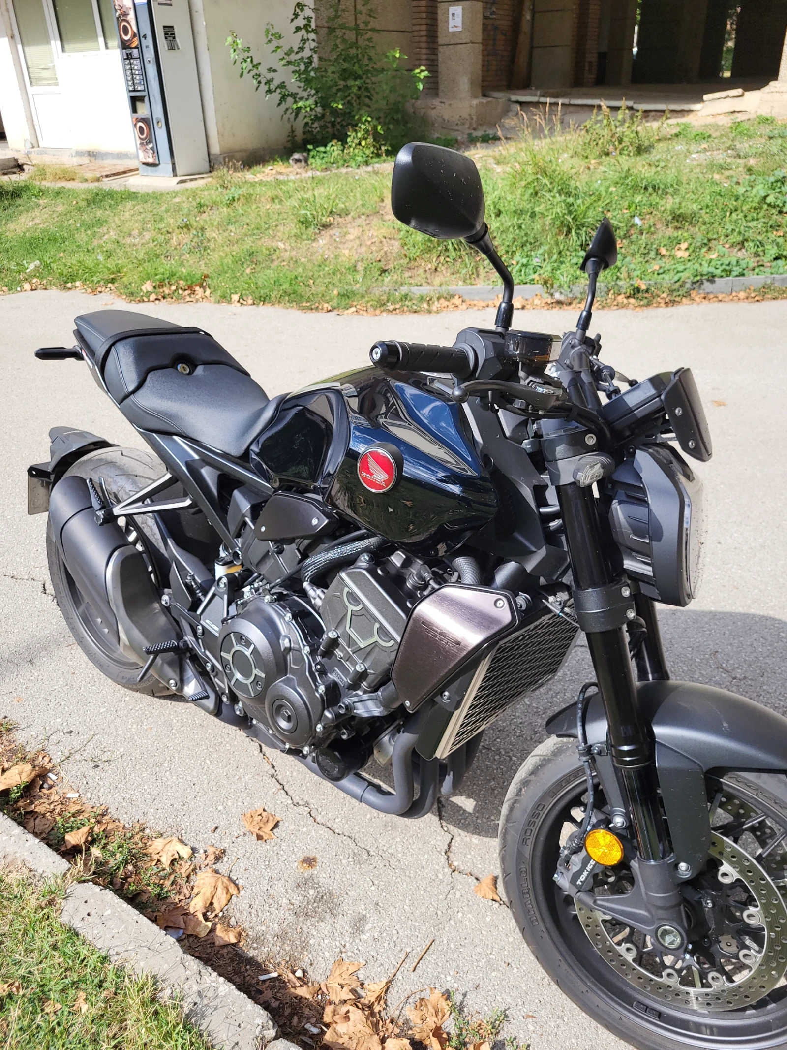 Honda Cb 1000R Black Edition , снимка 8 - Мотоциклети и мототехника - 56602511