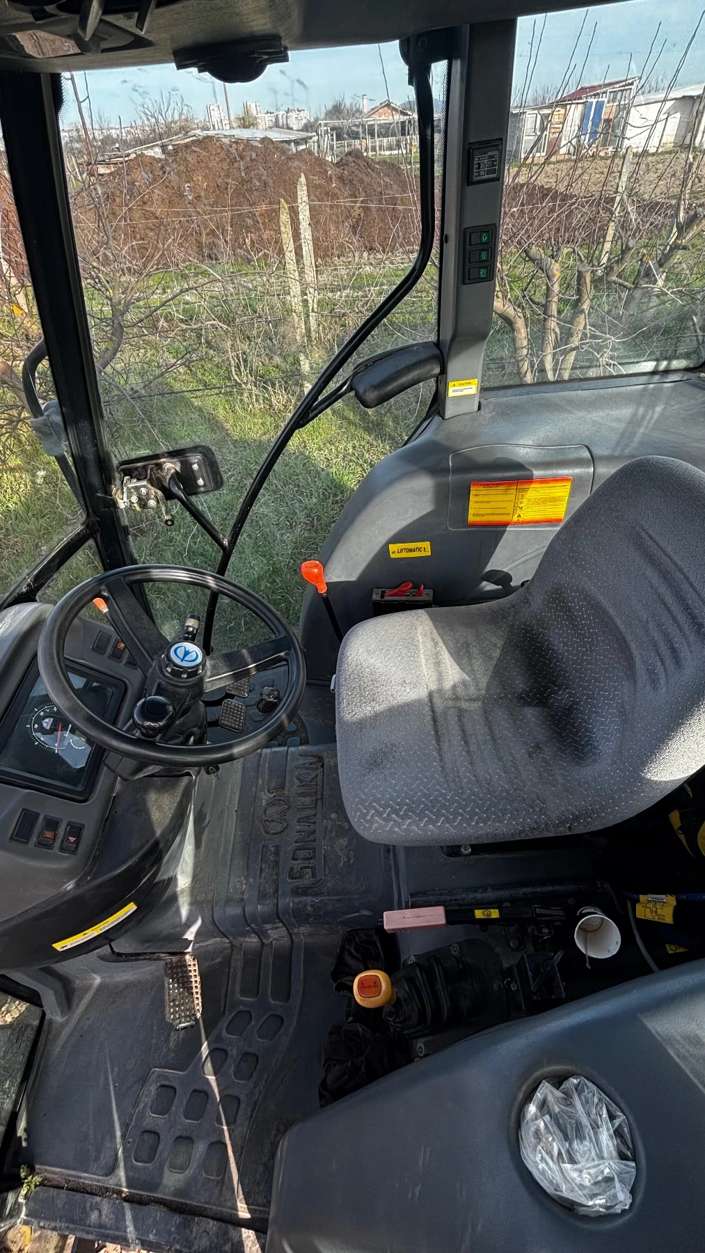 Трактор Solis 90, снимка 5 - Селскостопанска техника - 54048029