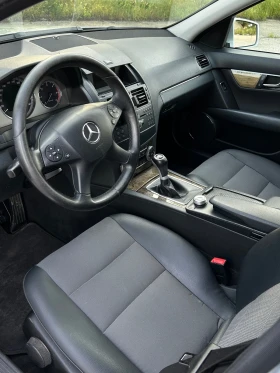 Mercedes-Benz C 220, снимка 8