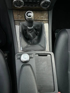 Mercedes-Benz C 220, снимка 14
