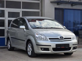 Toyota Corolla verso 2.2D-4D, снимка 2