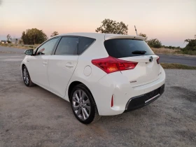 Toyota Auris PREMIUM / HYBRID / ПАНОРАМА / КОЖА / КАМЕРА, снимка 7
