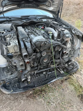Mercedes-Benz E 320, снимка 4