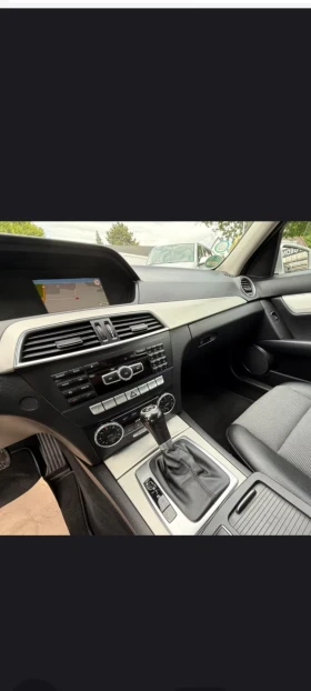 Обява за продажба на Mercedes-Benz C 220 2.2 Автомат ~15 999 лв. - изображение 9