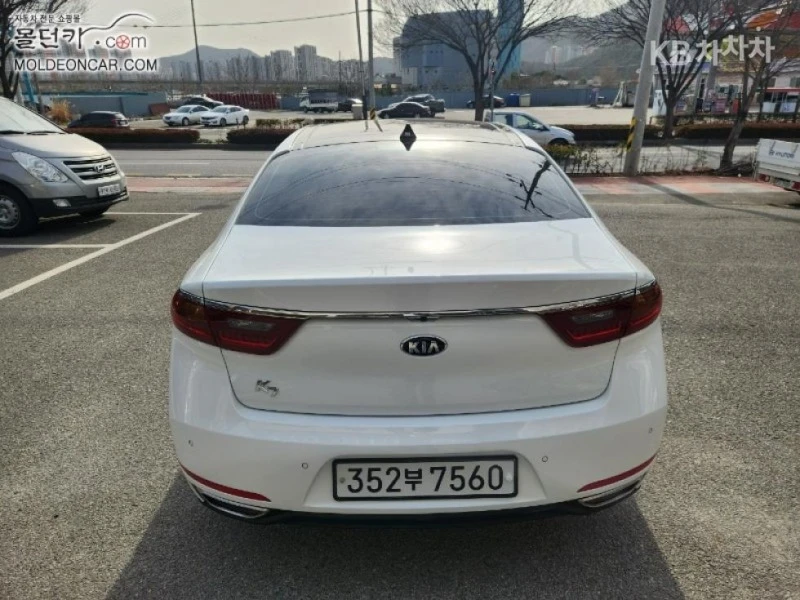 Kia K7 3.0 LPI Luxury, снимка 5 - Автомобили и джипове - 44970525