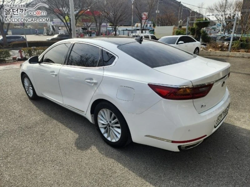 Kia K7 3.0 LPI Luxury, снимка 6 - Автомобили и джипове - 44970525