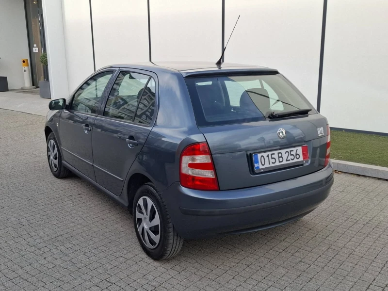 Skoda Fabia 1.2I(64)* FACELIFT* НОВ ВНОС* , снимка 7 - Автомобили и джипове - 48042578