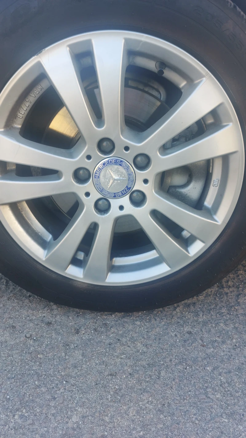 Mercedes-Benz C 220 2.2 Автомат, снимка 14 - Автомобили и джипове - 51999023