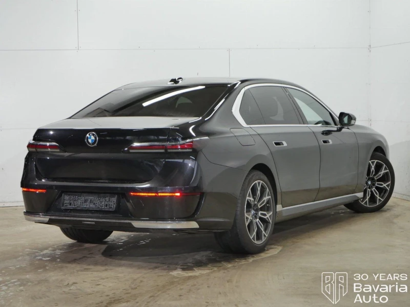 BMW 740 d xDrive Sportautomatic, снимка 3 - Автомобили и джипове - 52775110