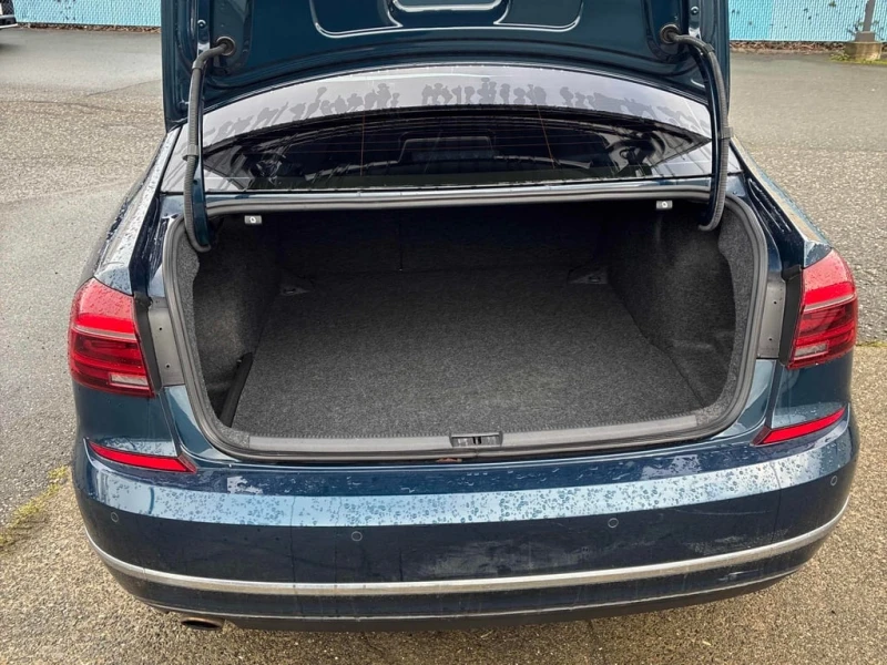 VW Passat * Comfortline * CARFAX * БЕЗ ПЪРВОНАЧАЛНА ВНОСКА, снимка 16 - Автомобили и джипове - 52966551