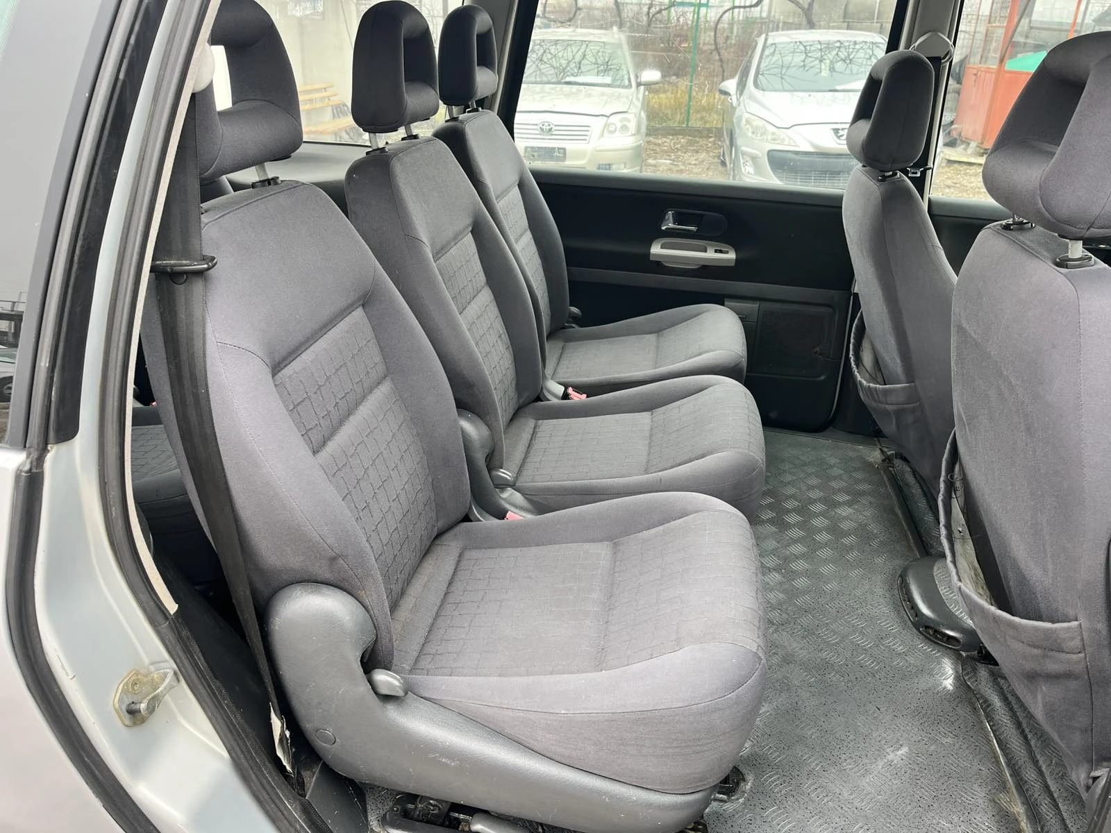 Seat Alhambra 1.9TDI 6. 7 116.. Italia | Mobile.bg   13