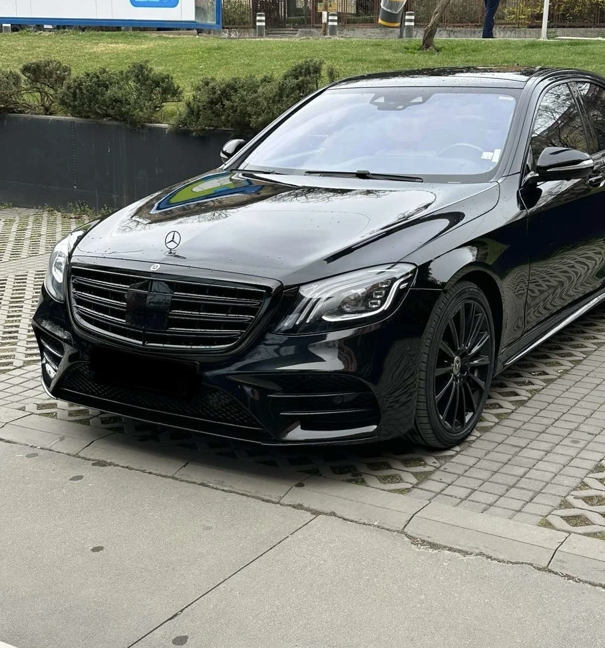 Mercedes-Benz S 560 Black-Facelift- 4Matic - изображение 6