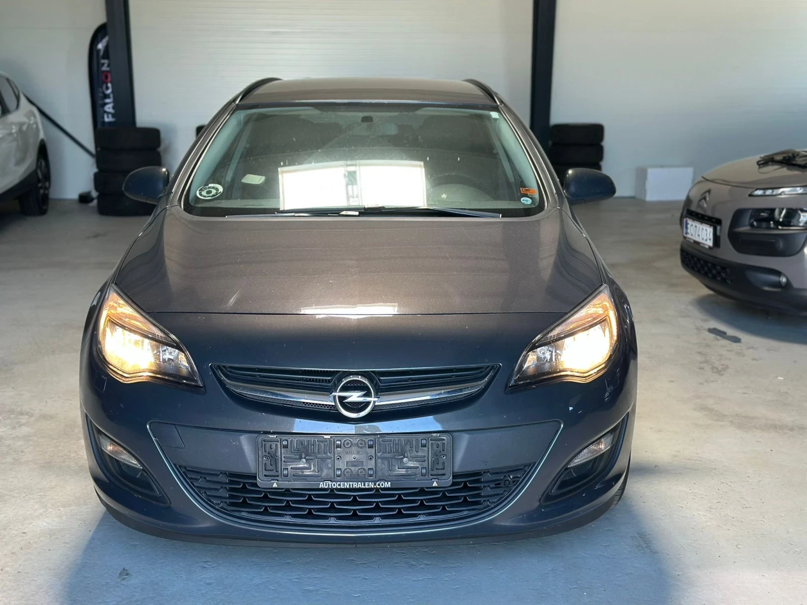 Opel Astra Sports Tourer (facelift 2013) 1.4i(101 кс) Ecotec  - изображение 2