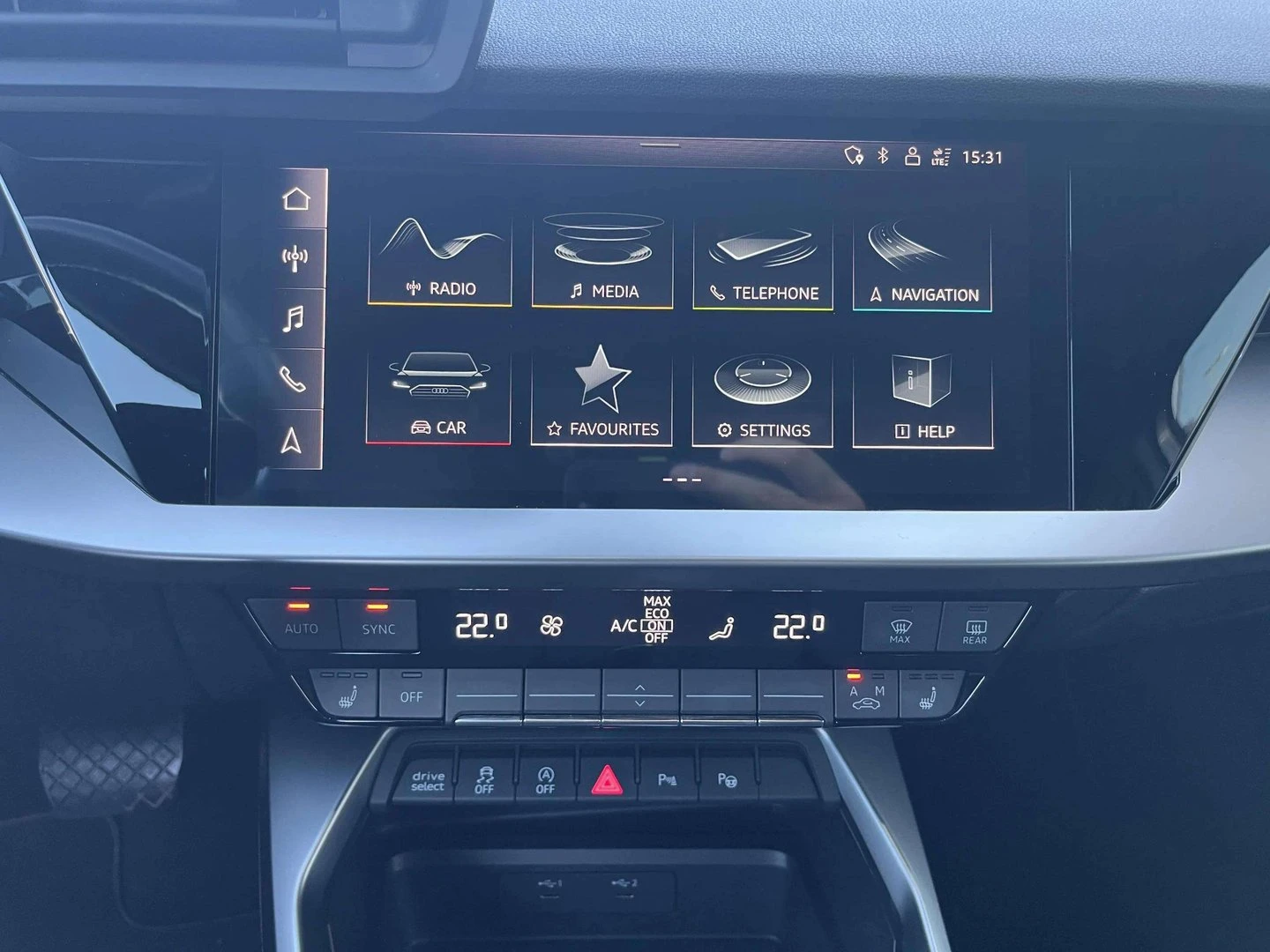 Audi A3 Limousine Advanced 30 TDI - изображение 9