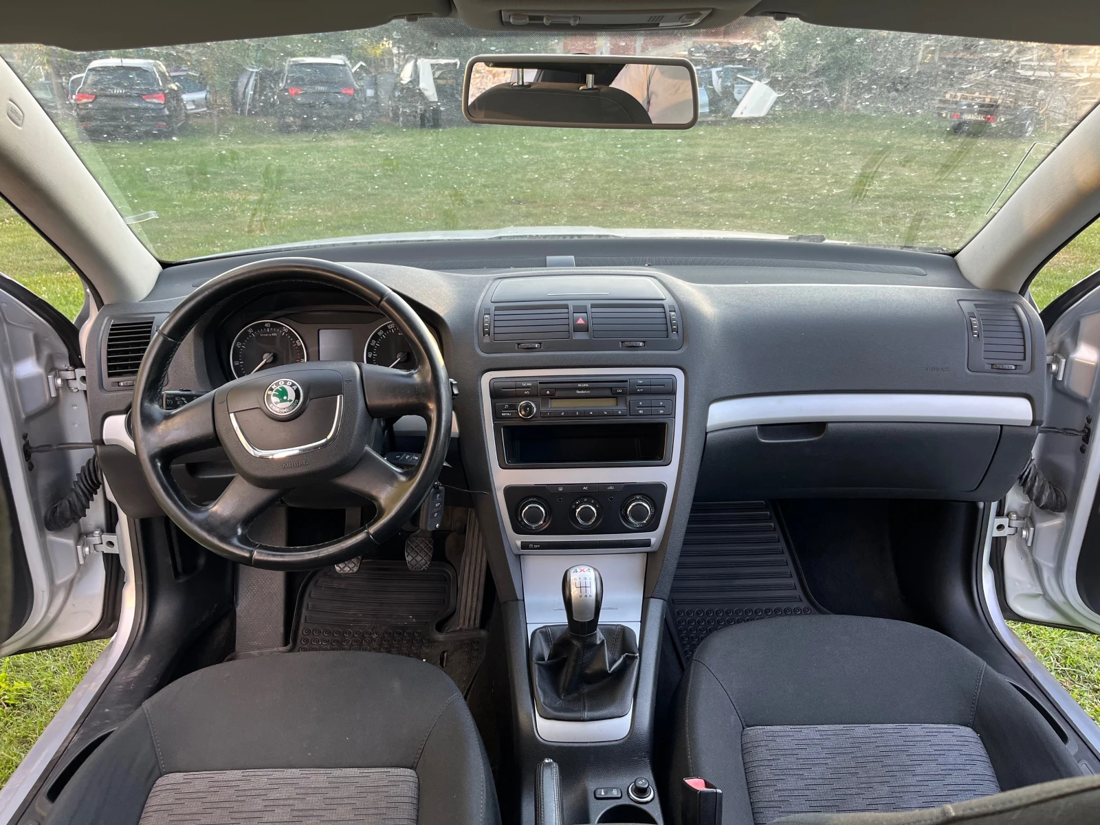 Skoda Octavia 1.8TSI 4X4 - изображение 9