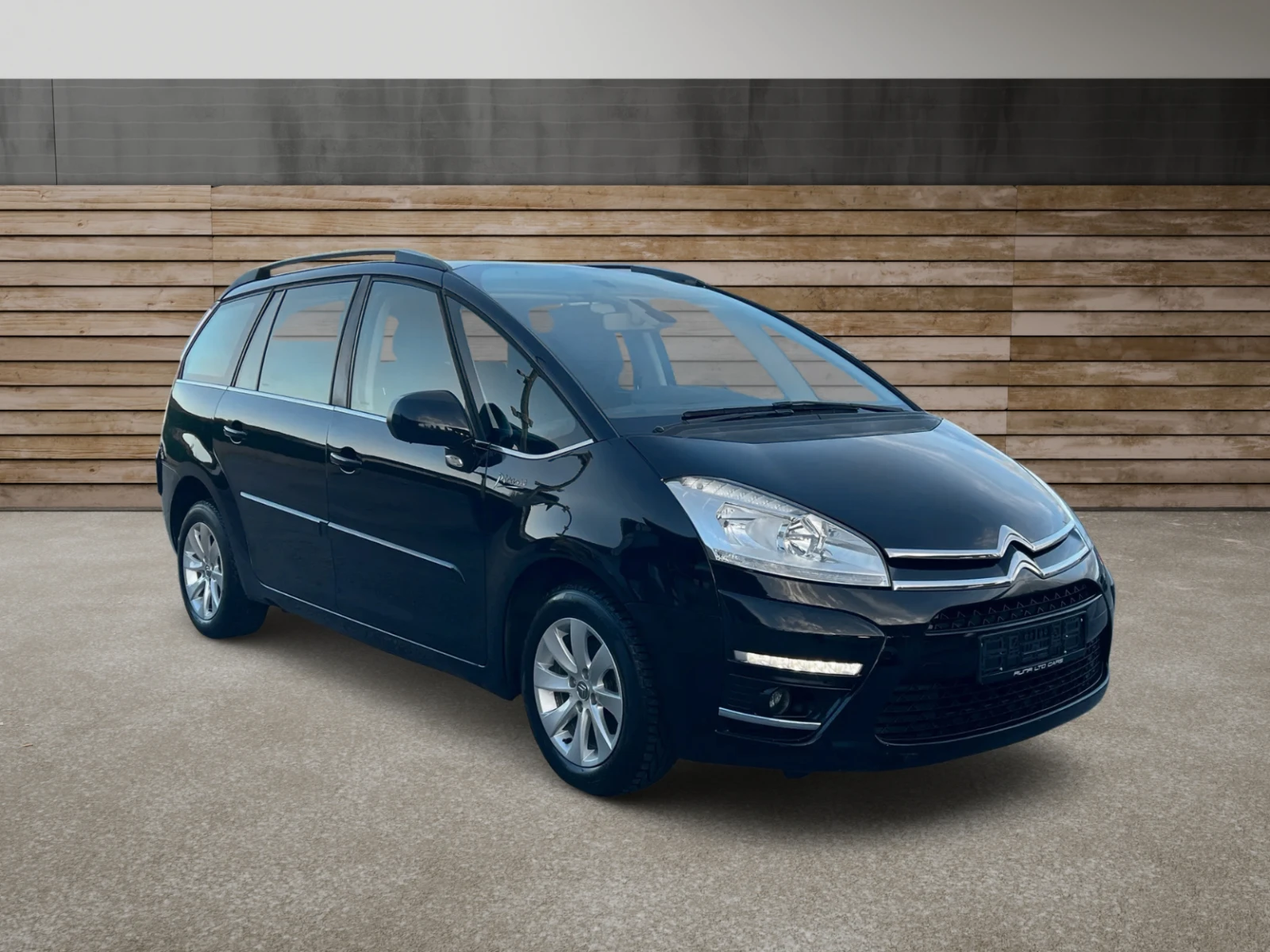 Citroen C4 Picasso 1.6eHDi Автоматик 7-местен ПРОЧЕТИ ОПИСАНИЕТО - изображение 3