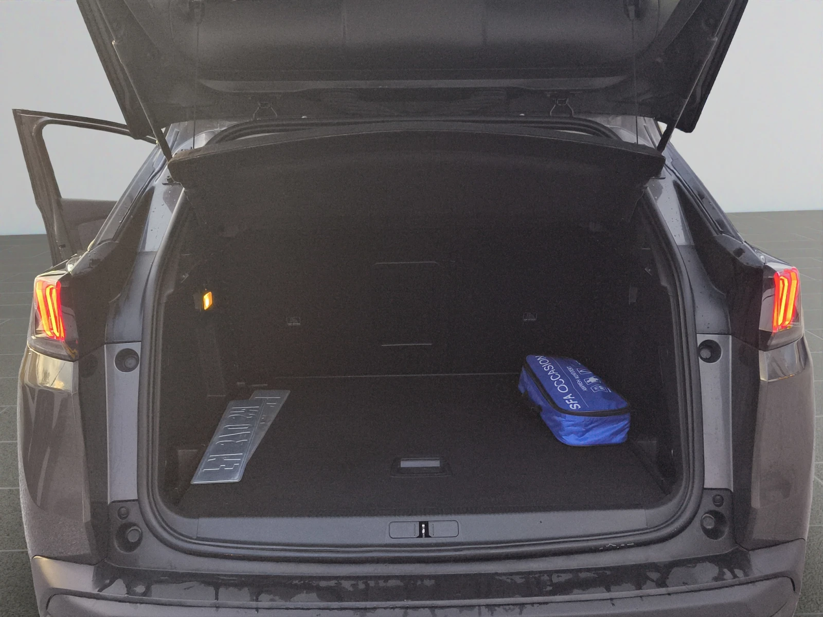 Peugeot 3008 ACTIVE PACK 1.5 BlueHDi 130 EAT8 // 2101R11 | Mobile.bg   14