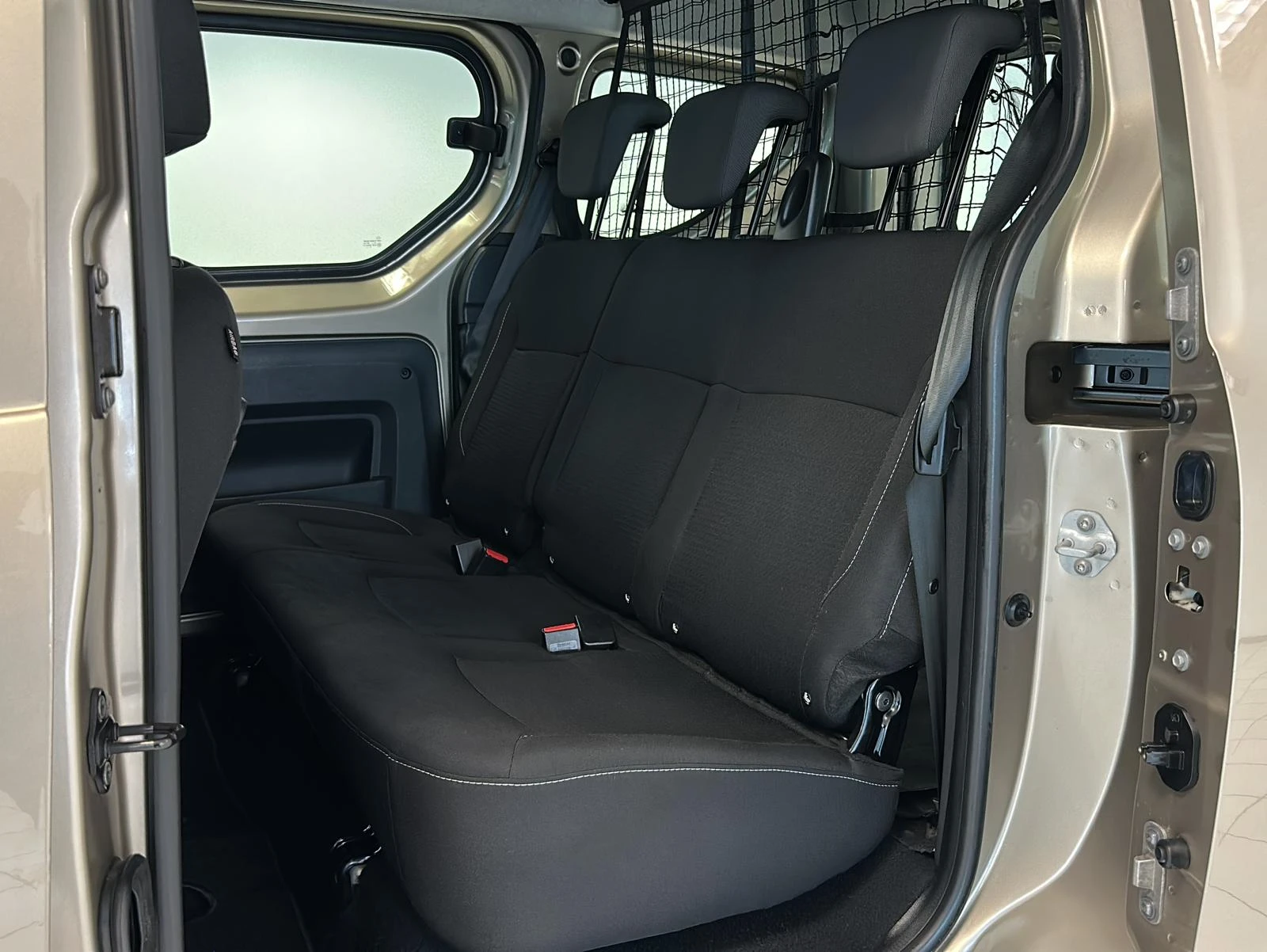 Dacia Dokker 1.3 TCe Comfort - изображение 10