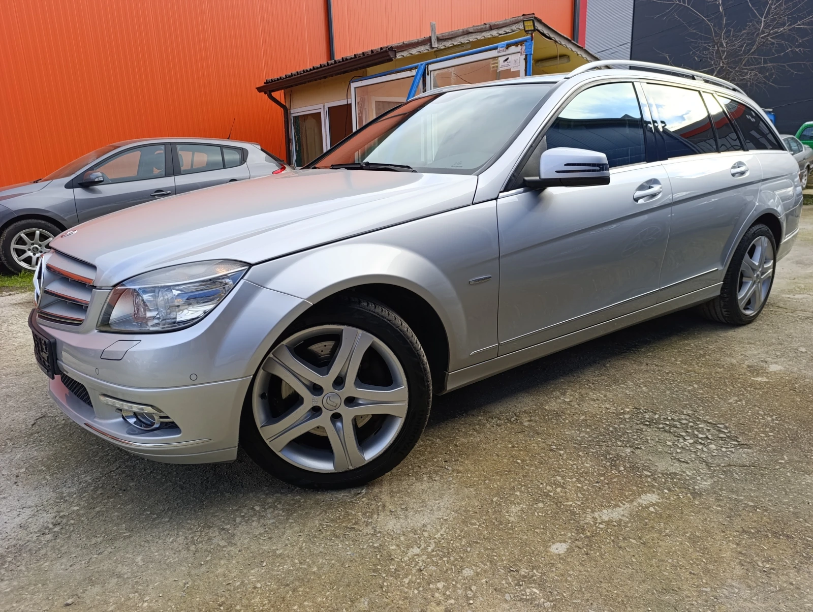 Mercedes-Benz C 350 3.0 CDI 224k.c. | Mobile.bg � ����������� 2